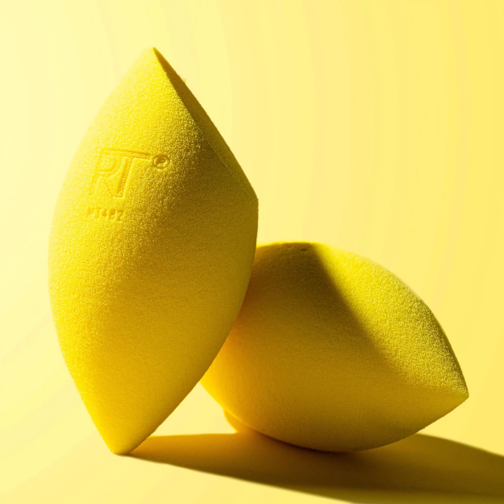 Bộ 2 Miếng Mút Che Khuyết Điểm RT Real Techniques Miracle Concealer Sponge Duo 0093